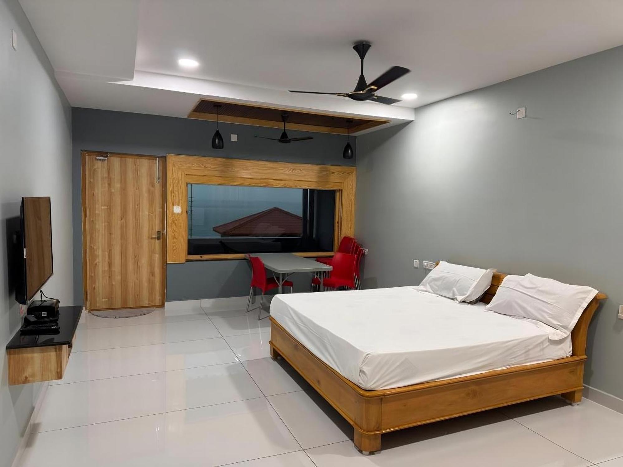 Yanam Resorts Esterno foto